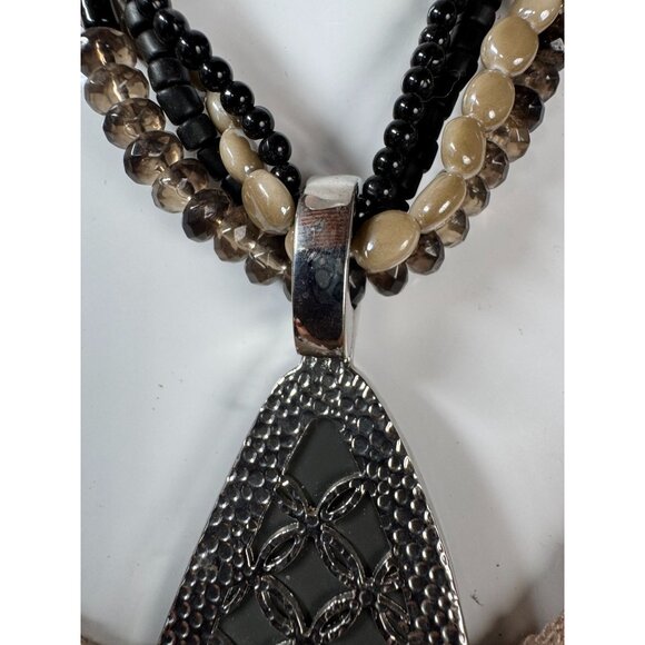 Premier Designs Multistrand Beaded Necklace W/ Reversible Metal & Faux Snakeskin - Picture 14 of 16